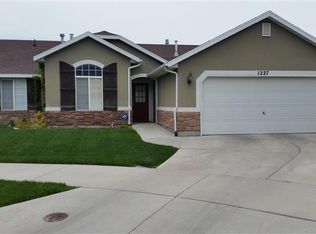 1227 N 3020 W, Provo, UT 84601