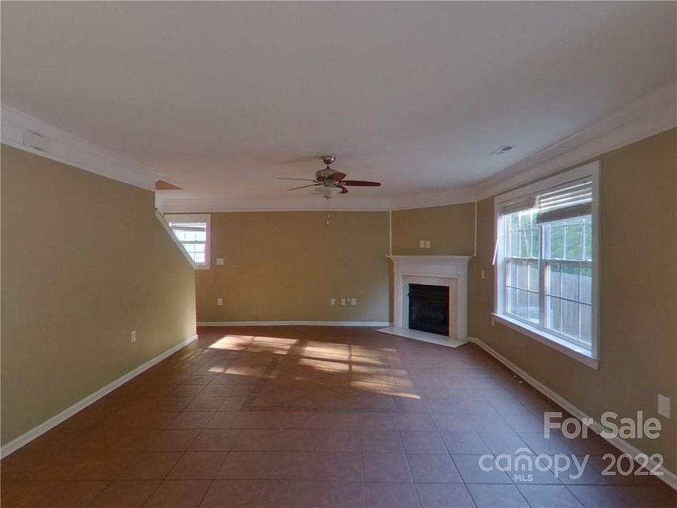 4424 Christenbury Hills Ln, Charlotte, NC 28269 Zillow