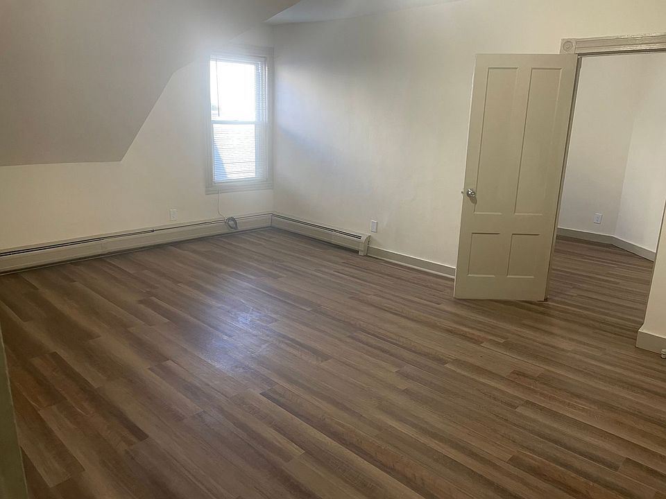 2nd image of 10-12 Armistice Blvd Rear 3