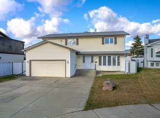 4632 126th Ave NW, Edmonton, AB T5A4K9