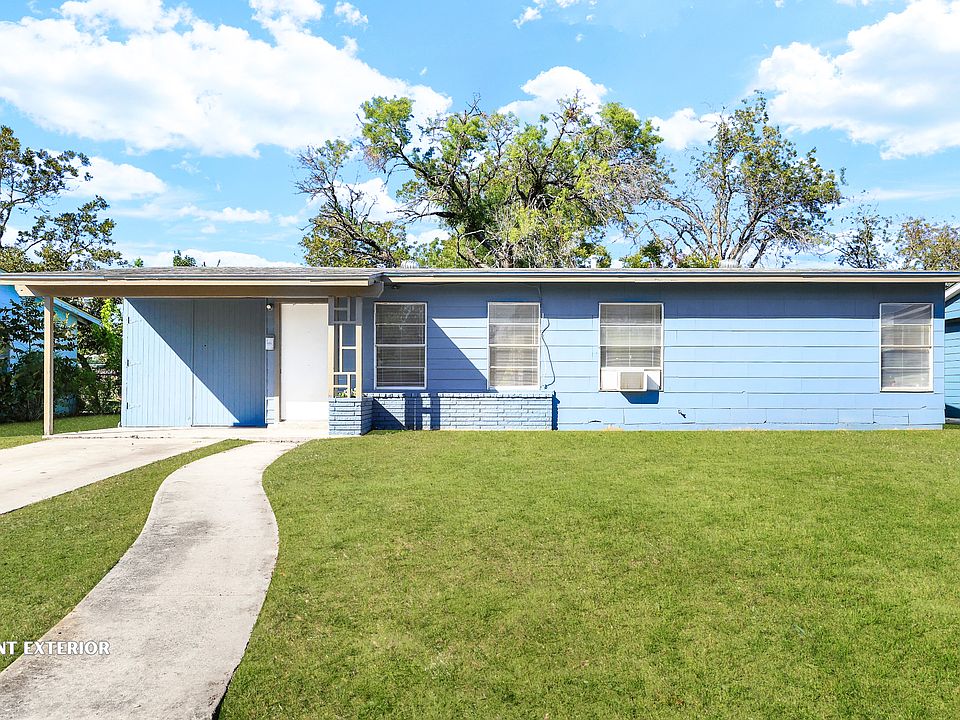 1st image of 3827 Manchester Dr