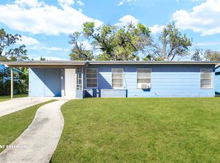 3827 Manchester Dr, San Antonio, TX 78223