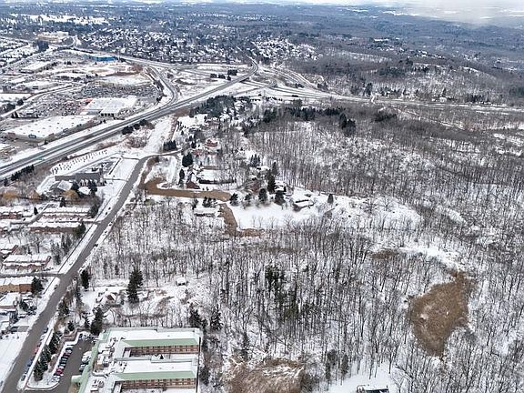 4th image of 1127 & 1135 Old Mohawk Rd