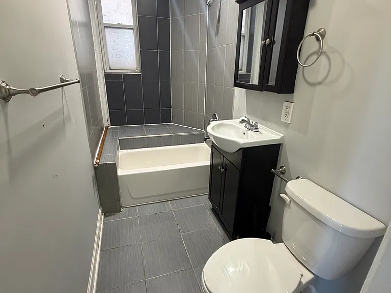 146-150 Manhattan Ave #16C — Photo 7