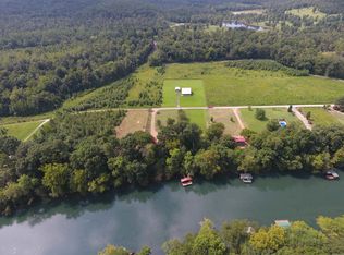 14 Landing Dr, Pangburn, AR 72121