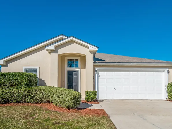 10707 Sandy Oaks Dr, Jacksonville, FL 32221