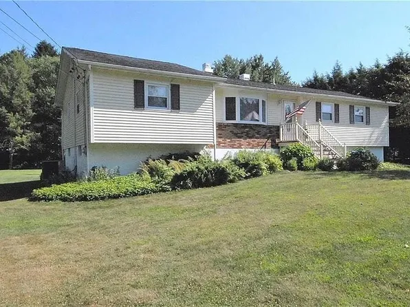 3 Potter Place, Hopewell Junction, NY 12533