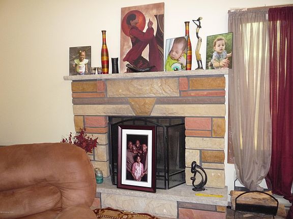 4th image of 2197 Pine Valley Dr