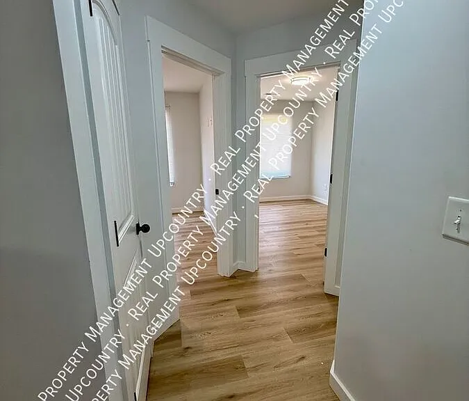 693 Neighborhood Rd — Photo 23