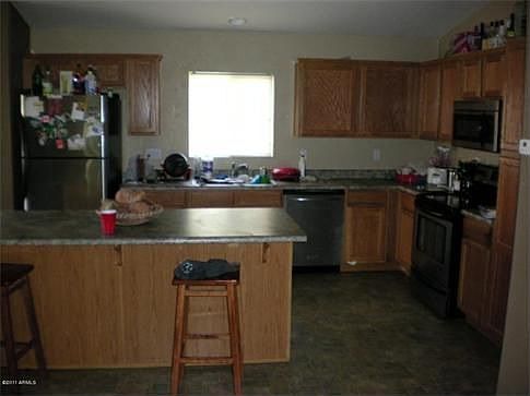 5th image of 1254 E Maddison St
