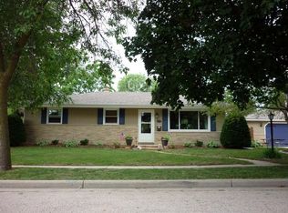 3270 96th St, Sturtevant, WI 53177