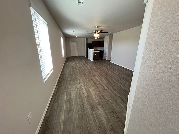 5th image of 1888 Breckenridge St
