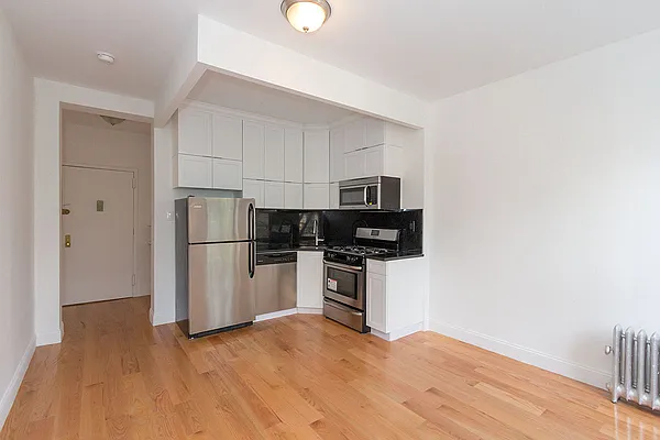 Rented by Trion Real Estate Management | media 14