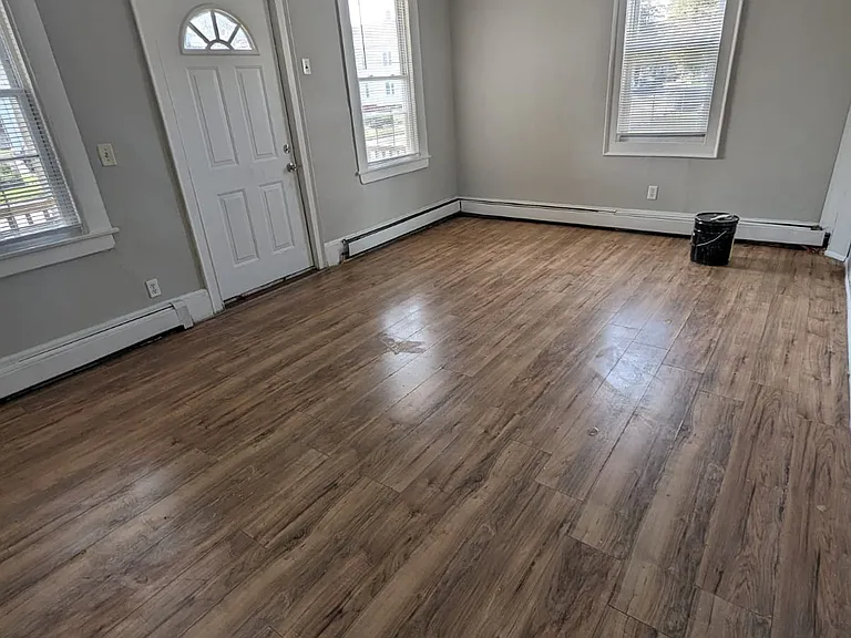 355 Goodrich St #11 — Photo 3