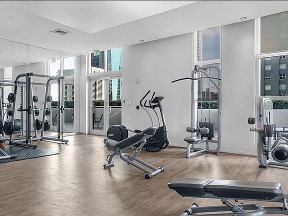 4th image of 1100 S Miami Ave #1-1502-1
