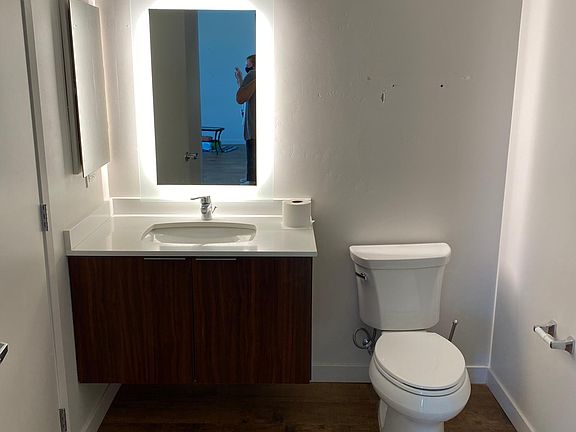 4th image of 3535 Indiana St APT 24