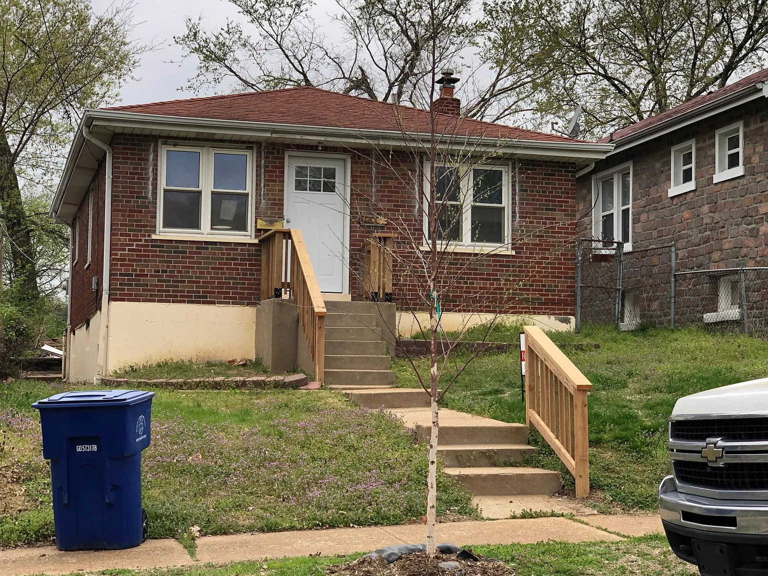 2 bed, 900 sqft, $1,975 — Photo 2