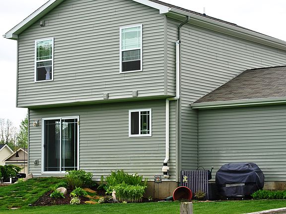 2nd image of 708 Josie Ln