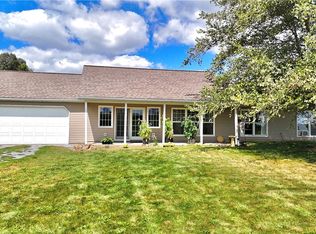 10800 Hackett Rd, Apple Creek, OH 44606