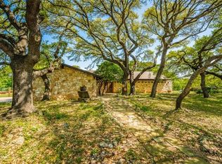 6804 Silvermine Dr, Austin, TX 78736