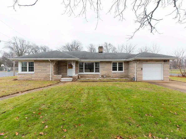 1908 Liberty Dr, Mishawaka, IN 46545