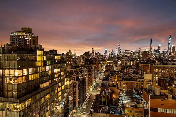 Sold by Compass | media 7