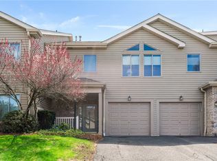 9405 Sundance Dr, Bridgeville, PA