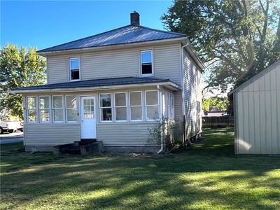 6 W Lacock St, Sandy Lake, PA, 16145
