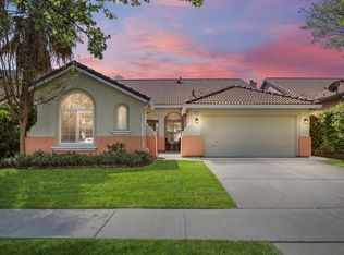 2042 N Bend Dr, Sacramento, CA 95835