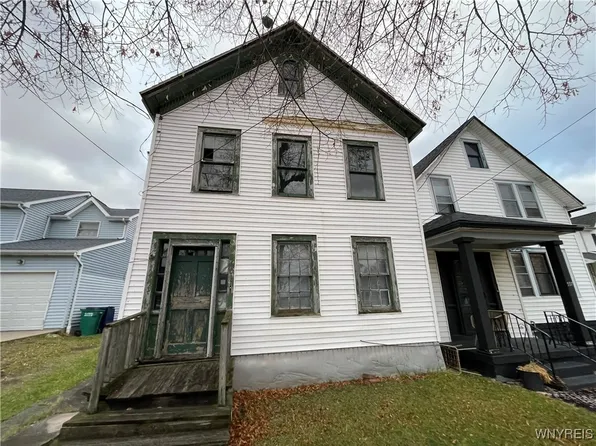 601 Spring St, Buffalo, NY 14204
