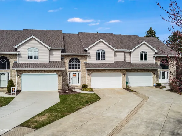 14825 Steven Ct, Lemont, IL 60439