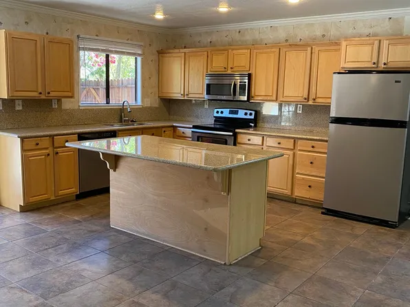 8345 Berg St, Granite Bay, CA 95746