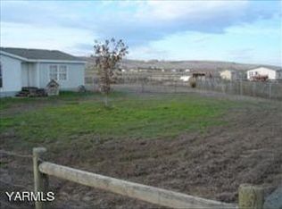 90 Outlook Rd, Outlook, WA 98938