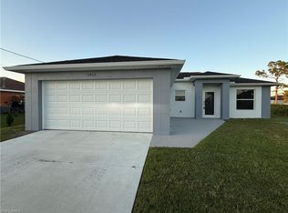 2812 15th St SW, Lehigh Acres, FL 33976