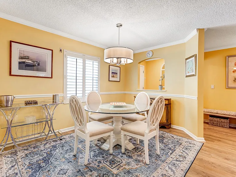 4126 Belair Ln #B10 — Photo 5