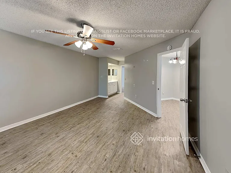 8096 Kilwinning Ln — Photo 14