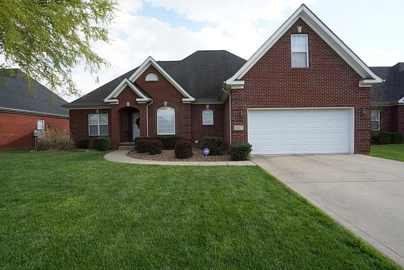 1st image of 1827 Bellshire Way