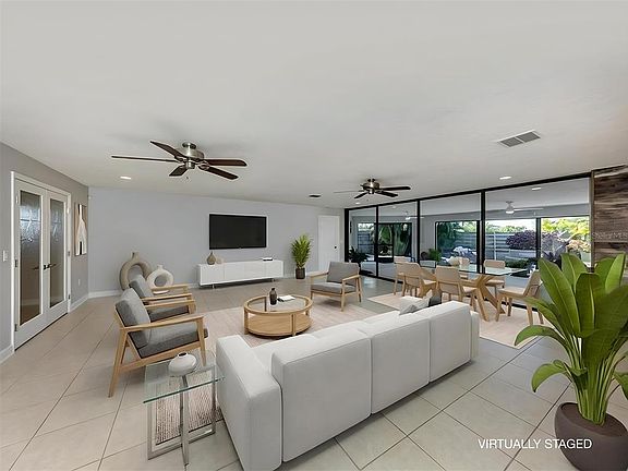 4th image of 1243 Pine Needle Rd