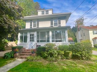 26 Midway Ave, Locust Valley, NY