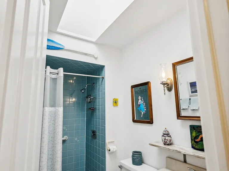 7 Linda Ln — Photo 29