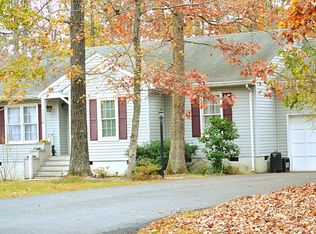 226 Stafford Dr, Ruther Glen, VA 22546