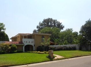 210 S Fenwick Dr, Laredo, TX 78041