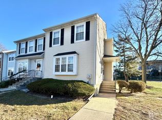 1 Gwizdak Ct, Sayreville, NJ 08872