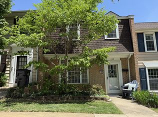 103 Doncaster Ln #1, Charlottesville, VA 22903