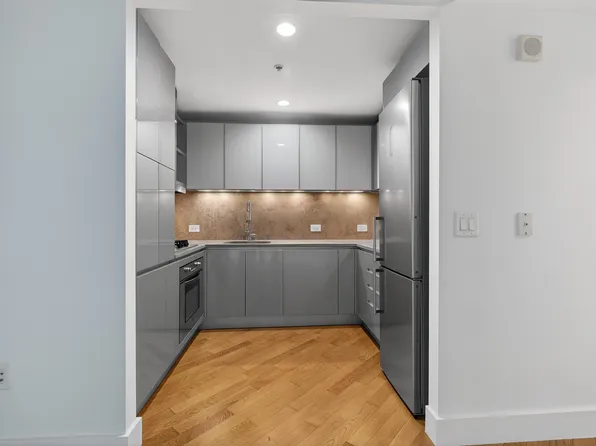 77 Hudson Street image 6 of 28