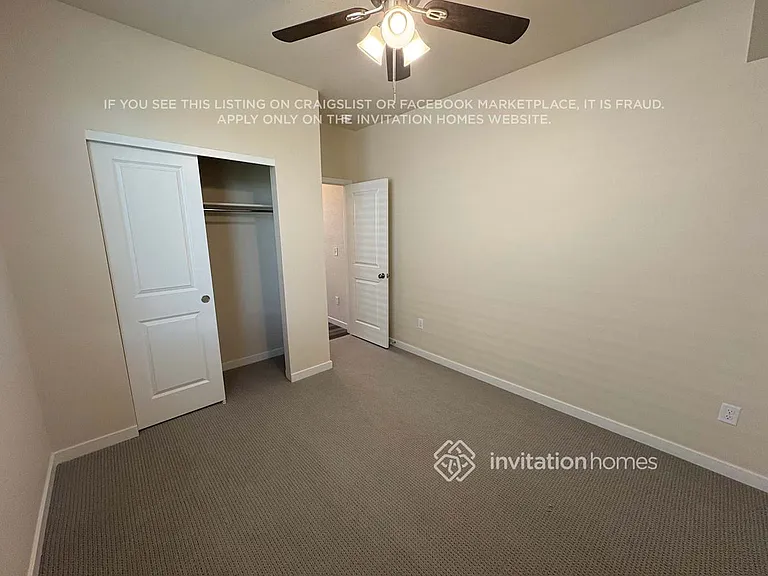 462 Elbert St — Photo 13
