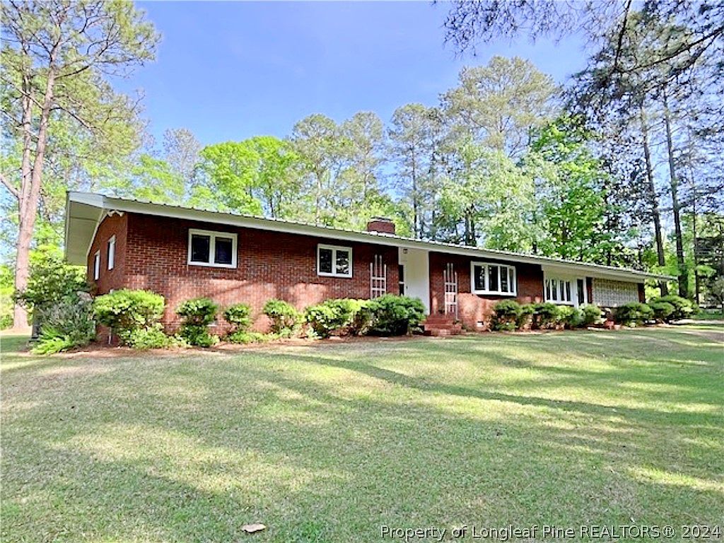 1609 Carthage St, Sanford, NC 27330 Zillow