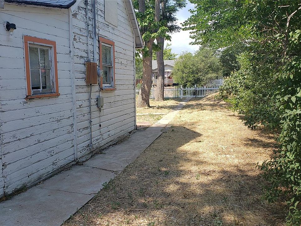 2nd image of 440 N Knox Ct