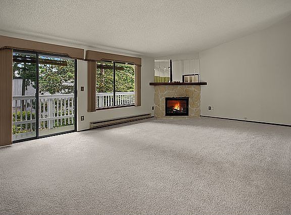 4th image of 15625 42nd Ave S APT 9