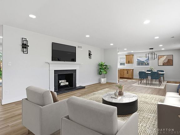 5th image of 801 Southford Ave
